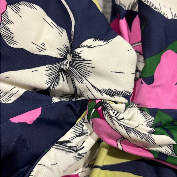 Floral Halter One-Piece Swimsuit - Picture 4 of 12